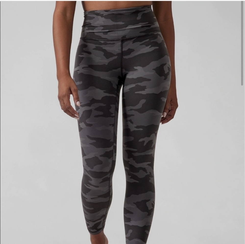 Athleta Gray Camo High-Rise Leggings